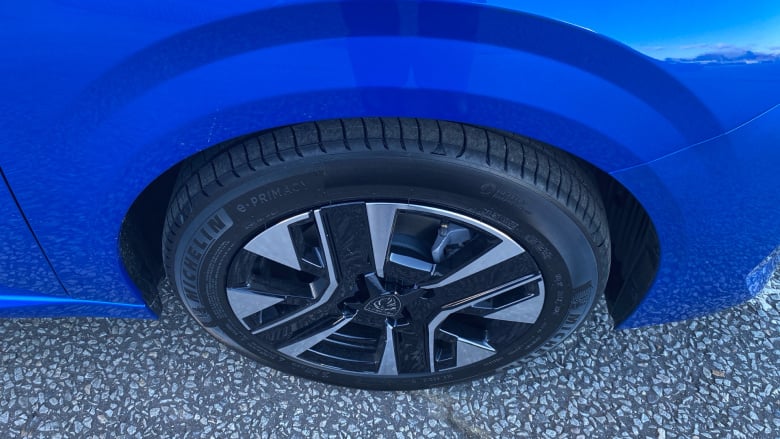 Peugeot 208 1.2 Hybrid 110 Allure 5dr e-DSC6 Petrol Hatchback